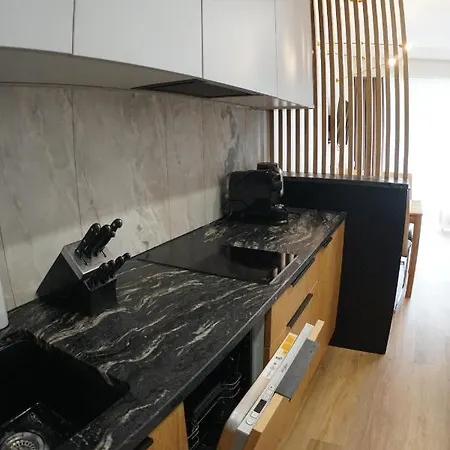 Gold Apartment *